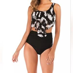 New Sexy Ruffled Bikini‎ High Waisted Swimsuit Black & White Lace 425 Size L